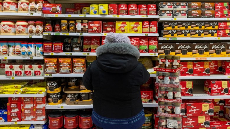 ছবির ক্যাপশন: .