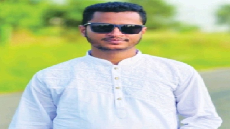 Kazi Zafor rocks the stage with his percussion beats
