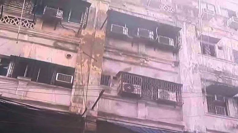 9 Bangladeshis Killed in Massive Hotel Fire at Kolkata’s New