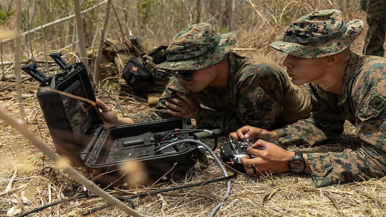 US Military Disables ‘Ad Trackers’ on Devices Amid Fears of 