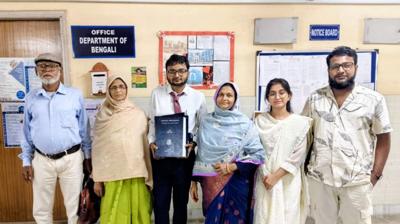 Mirajul Earns PhD with Research on Society and Culture in Nazrul’s Prose