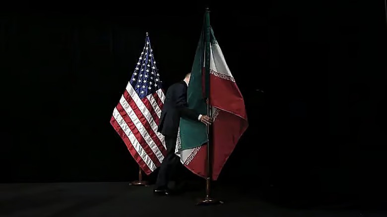 Iran Prepares for ‘Terrible’ War While Keeping Diplomatic Do