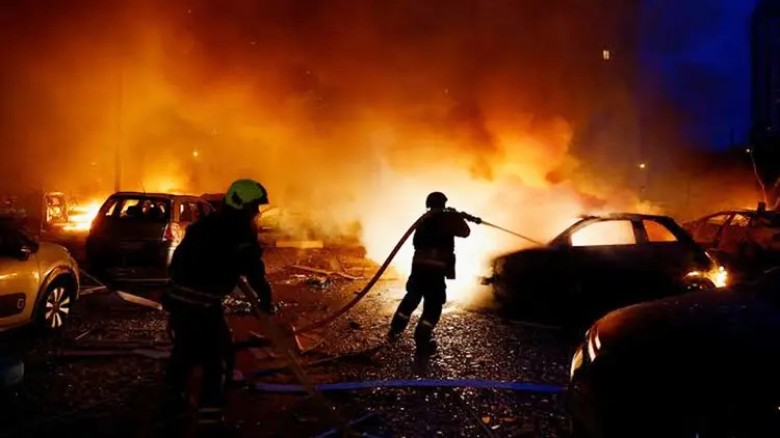 28 Killed, Including Five Children, in Overnight Russian Str