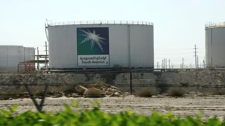 Missile Strike Hits Saudi Aramco Complex in Dhahran, Sparks 